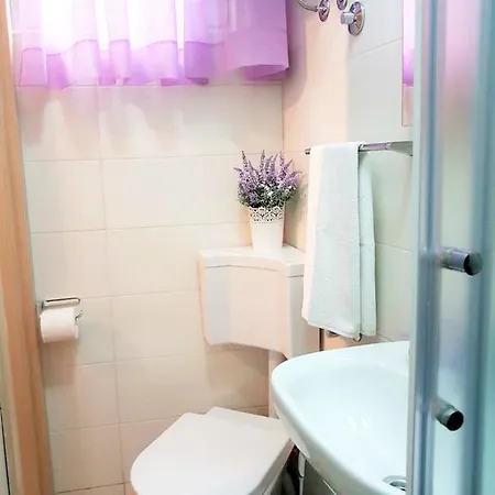 Pensión Ivana With Private Bathroom - Center Of Split